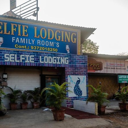 Oyo 37530 Selfie Dhaba Hotell Sasupāda Eksteriør bilde